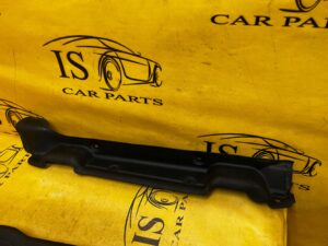 LISTWA OSŁONA BLENDA RYNIENKI BAGAŻNIKA TYŁ PRAWA FORD BRONCO 21-