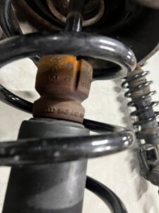 AMORTYZATOR PRZÓD PRZEDNI LEWY AUDI A4 B8