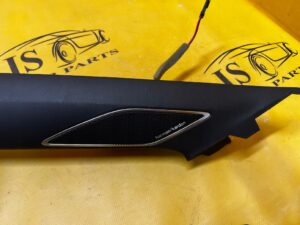POSZYCIE OSŁONA SŁUPKA PRZÓD A LEWY HARMAN/KARDON VOLKSWAGEN GOLF VIII HB