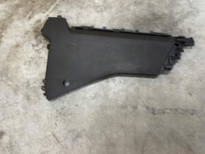 OSŁONA ZAŚLEPKA PANEL DESKI KONSOLI PRAWA LAND ROVER DISCOVERY 5 V L462