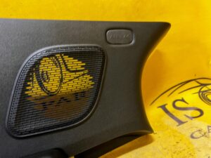 OSŁONA SŁUPKA C LEWA MERCEDES A KLASA W177 AMG