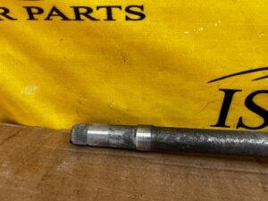 PÓŁOŚ PRZÓD PRZEDNIA PRAWY PRAWA PEUGEOT 3008 II 1.5 BLUE HDI