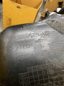 OSŁONA KLAPY BAGAŻNIKA TYŁ LEWA RANGE ROVER EVOQUE L538 3 DRZWI