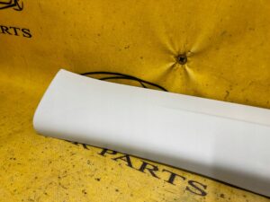 POSZYCIE OSŁONA SŁUPKA A PRZÓD LEWA PEUGEOT 208