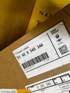 SCHOWEK PÓŁKA DESKI KONSOLI LEWY KIEROWCY BMW 7 G11 G12 EU NOWY OEM