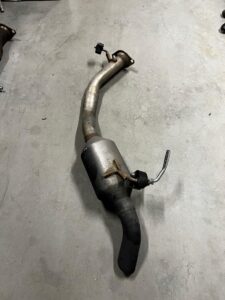 WYDECH KOŃCOWY TŁUMIK LEXUS RX 450H III 3 AL10