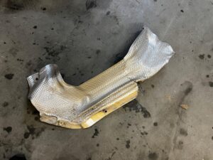 BLACHA OSŁONA OBUDOWA TERMICZNA PORSCHE PANAMERA 970 I LIFT