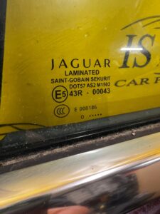 DRZWI LEWA STRONA LEWY TYŁ JAGUAR XJ X351