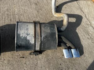KOMPLET UKŁAD WYDECHOWY WYDECH KOŃCÓWKI WYDECHU CHEVROLET CORVETTE C5 97-04