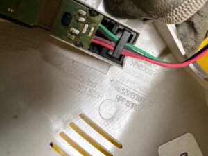 OBUDOWA OSŁONA LUSTERKA CZUJNIK DESZCZU RENAULT MEGANE IV