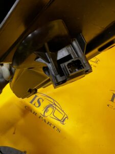 NAWIEW KANAŁ POWIETRZA DESKI KONSOLI PRAWY AUDI SQ7 Q7 4M0