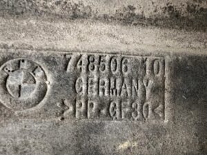 PŁYTA OSŁONA PODWOZIA PRAWA BMW 5 E60 E61