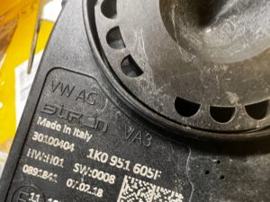 SYRENA ALARMU PORSCHE MACAN 95B