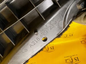 TAPICERKA BOCZEK BAGAŻNIKA TYŁ PRAWY PRAWA MERCEDES CLS W218 SHOOTING BRAKE