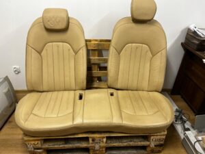 KANAPA TYLNA SIEDZISKO NA PALETACH AUDI A8 D4