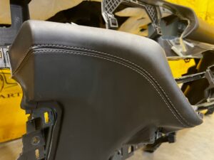 DESKA ROZDZIELCZA KOKPIT KONSOLA SKÓRA SKÓRZANA FORD EXPLORER VI MK6 EU