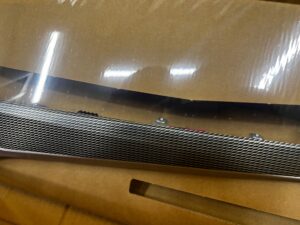 LISTWA DEKOR KONSOLI DESKI ALU TETRAGON BMW 2 G42 3 G20 4 G26 G82 NOWA OEM