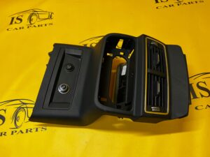 OSŁONA ZAŚLEPKA PANEL TYLNY KRATKA TUNELU ŚRODKOWEGO AUDI SQ7 Q7 4M0