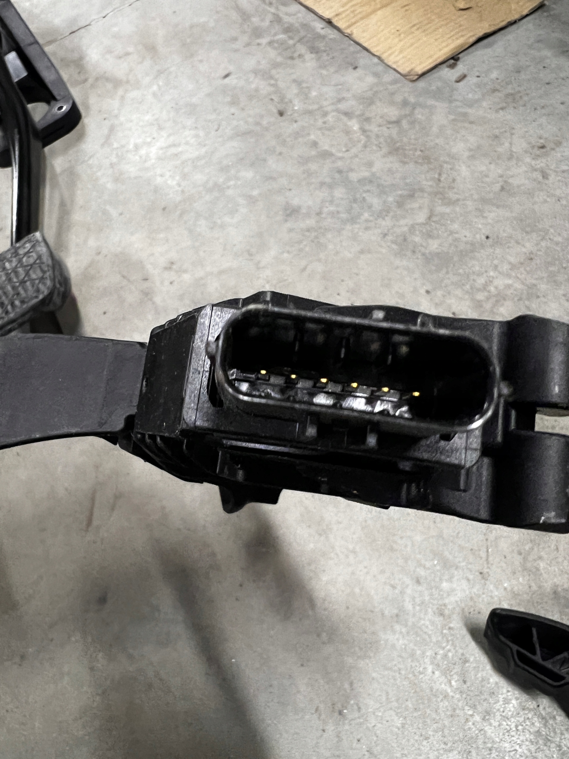 PEDAŁ GAZU POTENCJOMETR VW AUDI SKODA SEAT