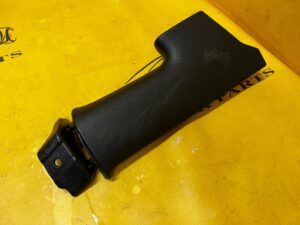 POSZYCIE OSŁONA OBUDOWA SŁUPKA TYŁ C PRAWA PRAWY TESLA MODEL 3 PRZEDLIFT