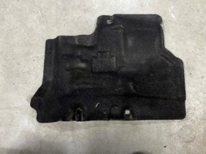 WYGŁUSZENIE MATA WYKŁADZINA ŚCIANY GRODZIOWEJ PEUGEOT 308 II T9 EU