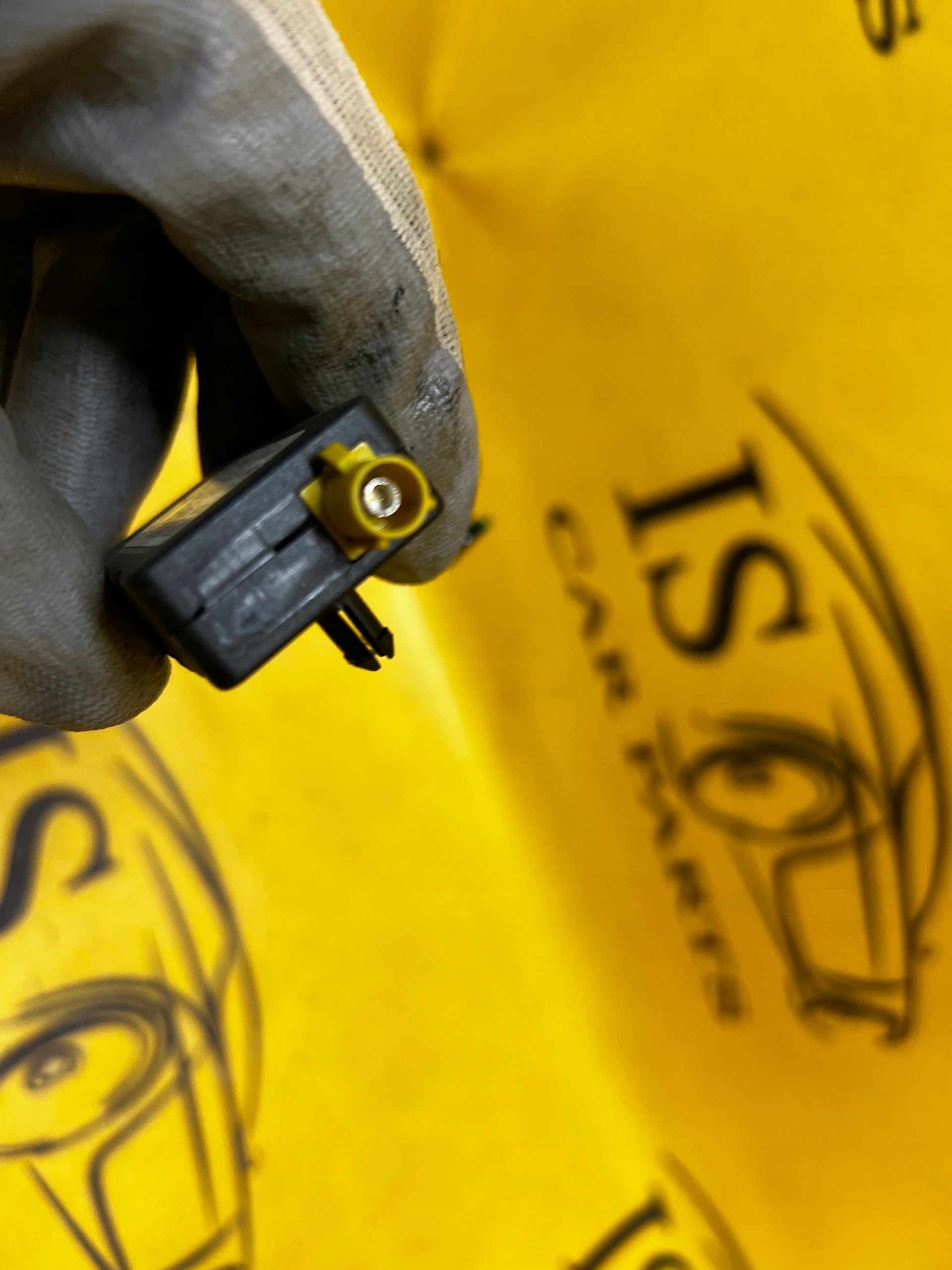 WZMACNIACZ ANTENTY MODUŁ RENAULT MEGANE SCENIC IV