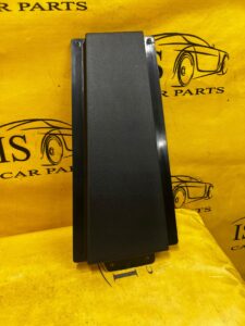 LISTWA POSZYCIE OSŁONA SŁUPKA ŚRODKOWEGO B LEWA 4 DRZWI FORD BRONCO 21-