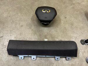 KOMPLET 3 X PODUSZKI 4 X PASY AIRBAG INFINITI Q30 QX30