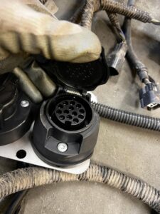 WIĄZKA INSTALACJA HAKA ZBIORNIKA PALIWA PODWOZIA FORD RANGER MK5 V 2.0 TDCI