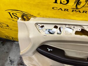 TAPICERKA BOCZEK DRZWI PRZÓD PRAWY MERCEDES GLS X166
