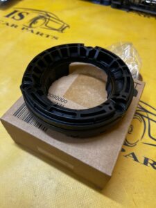 PODKŁADKA SPRĘŻYNY PRZÓD GÓRNA BMW 5 F10 G30 X3 F25 X4 F26 X5 G05 NOWA OEM