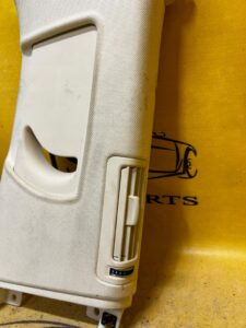 OSŁONA POSZYCIE TAPICERKA SŁUPKA B PRAWA AUDI A8 D4