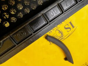 OSŁONA PANEL GŁOŚNIKA CENTRALNEGO SUBWOOFERA BMW X6 E71