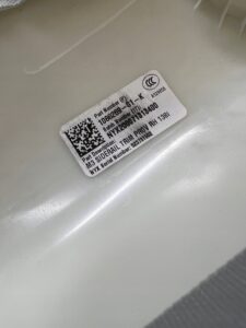 OSŁONA POSZYCIE SŁUPKA C TYŁ PRAWE PRAWY TESLA MODEL 3 PRZEDLIFT