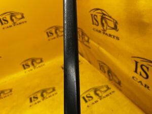 LISTWA SZYBY CZOŁOWEJ PRZÓD LEWY MERCEDES GL X166