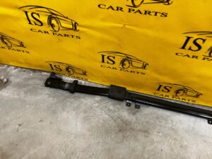 WSPORNIK ROZPÓRKA BELKA LR DISCOVERY V L550