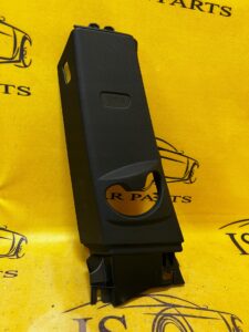 LEWA OSŁONA TAPICERKA POSZYCIE SŁUPKA BMW F21 F22