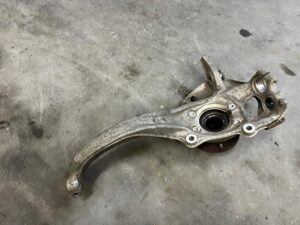 ZWROTNICA PIASTA PRZÓD LEWY PORSCHE MACAN 95B 2.0 TFSI