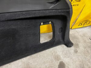 BOCZEK TAPICERKA BAGAŻNIKA PRAWY PRAWA PORSCHE CAYENNE II 7P5