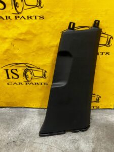 POSZYCIE OSŁONA SŁUPKA ŚRODKOWEGO B PRAWA PRAWY VOLKSWAGEN GOLF VIII HB