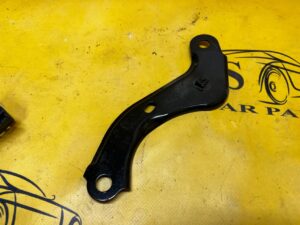 LEWY WSPORNIK MOCOWANIE SANEK PRZÓD RENAULT CLIO V