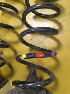 KOMPLET SPRĘŻYNY TYŁ RENAULT MEGANE IV HB 1.3 TCE