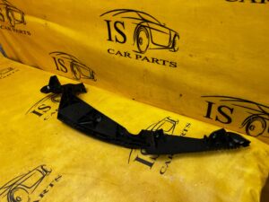 ŚLIZG MOCOWANIE UCHWYT LAMPY REFLEKTORA PRZÓD PRAWY PORSCHE MACAN 95B