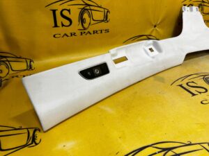 OSŁONA POSZYCIE TAPICERKA SŁUPKA D PRAWA ALCANTARA AUDI A8 D4 LONG