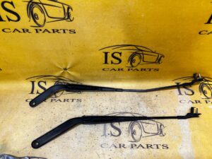 RAMIONA WYCIERACZEK PRZÓD BMW E70 E71