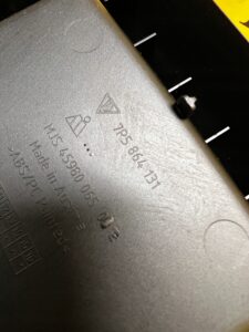 SCHOWEK SZUFLADA TUNELU TYŁ PORSCHE CAYENNE 7P5 LIFT 92A