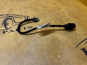 WIĄZKA GNIAZDO INSTALACJA USB PEUGEOT 308 II T9