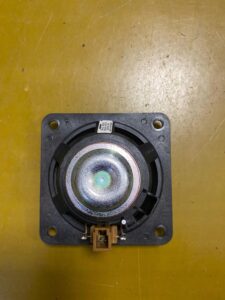 GŁOŚNIK KONSOLI DESKI PRZÓD BOSE INFINITI Q70