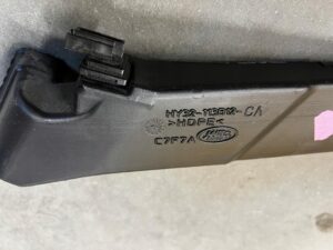 KANAŁ TUNEL PRZEWÓD POWIETRZA LAND ROVER DISCOVERY 5 V L462