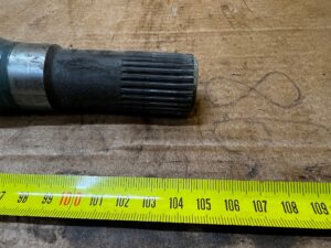 PÓŁOŚ PRZÓD PRZEDNIA PRAWY PRAWA NISSAN X-TRAIL T32 1.7 DIESEL H